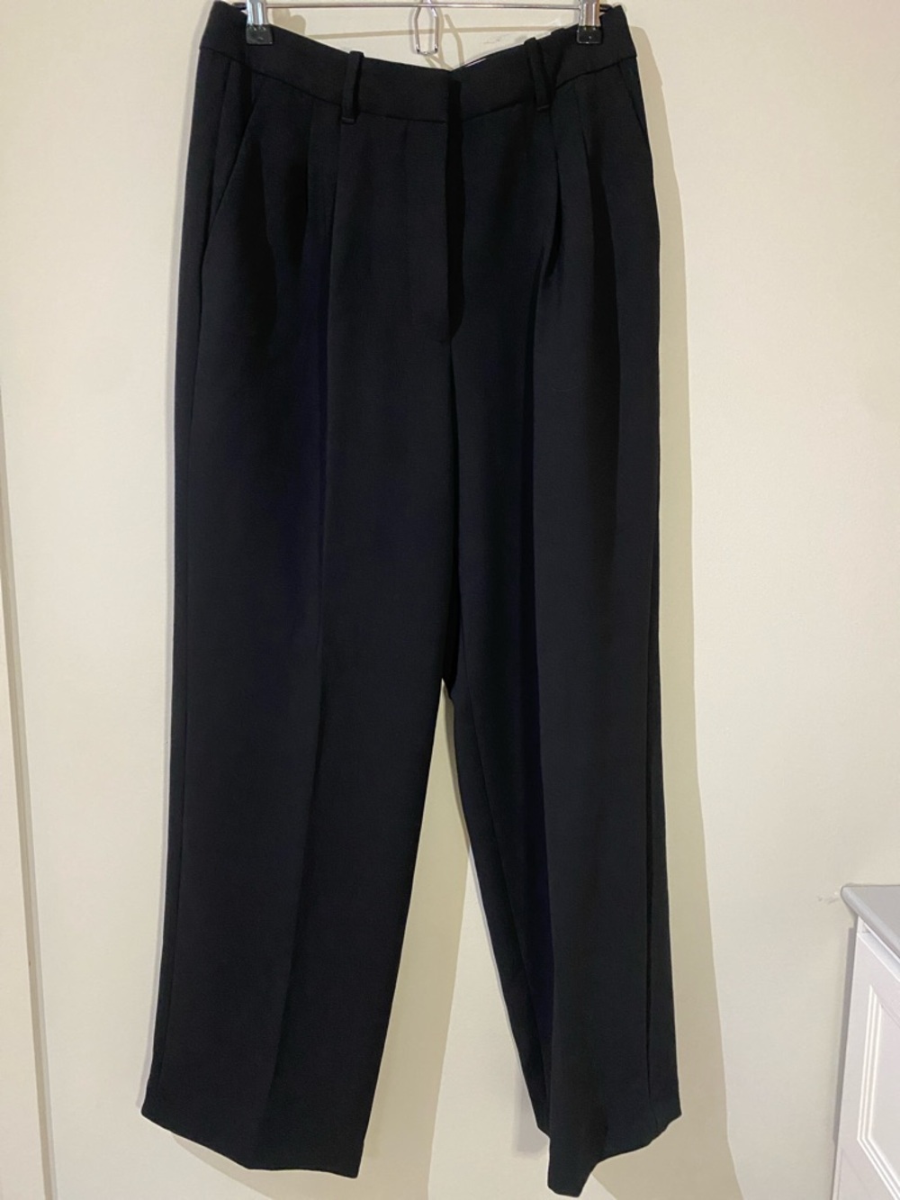 Aritzia Effortless Pant: High-Waisted, Wide-Leg, Curvy Fit in Black